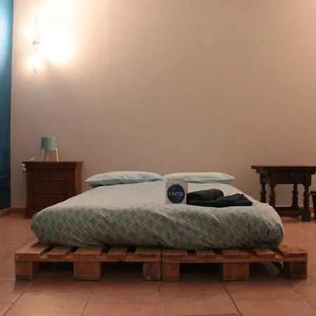 לינה וארוחת בוקר Casa Facto - Per Artisti E Turisti